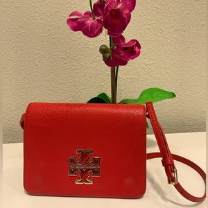 Tory Burch Britten Combo Crossbody Red- Leather Gold Chain Handbag Purse